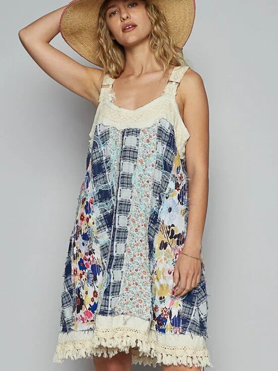 POL Overalls Style 70s Cotton Denim Boho Farm Girl Patchwork Lace Fringe Dress - Picture 4 of 10